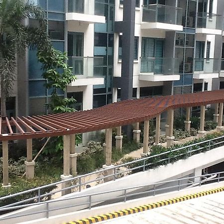 Palm Tree Genlex Condo مانيلا المظهر الخارجي الصورة